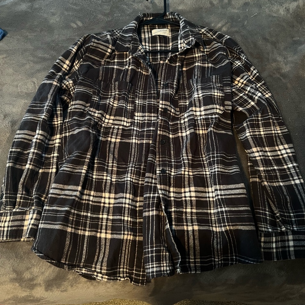 Black and White flannel good quality